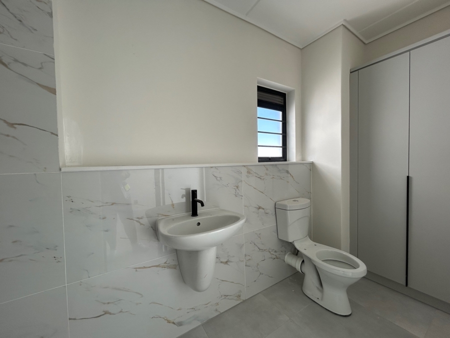3 Bedroom Property for Sale in Sandown Western Cape